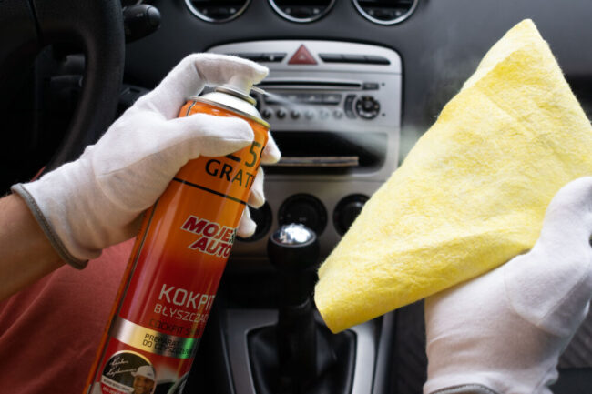Moje Auto Cockpit fraise brillant | 750 ml
