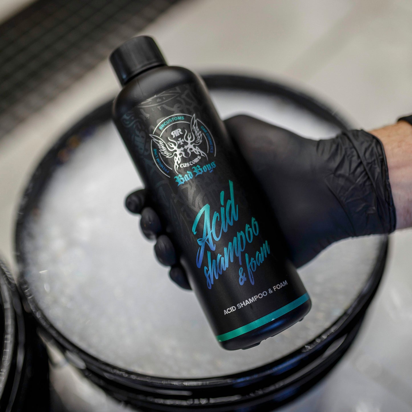 BadBoys Shampoing acide & mousse active 1L